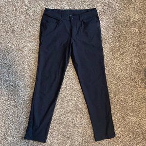 Lululemon ABC pant size 33 black classic fit